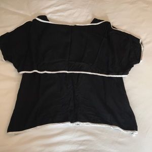 Escapada Dolman Style Top